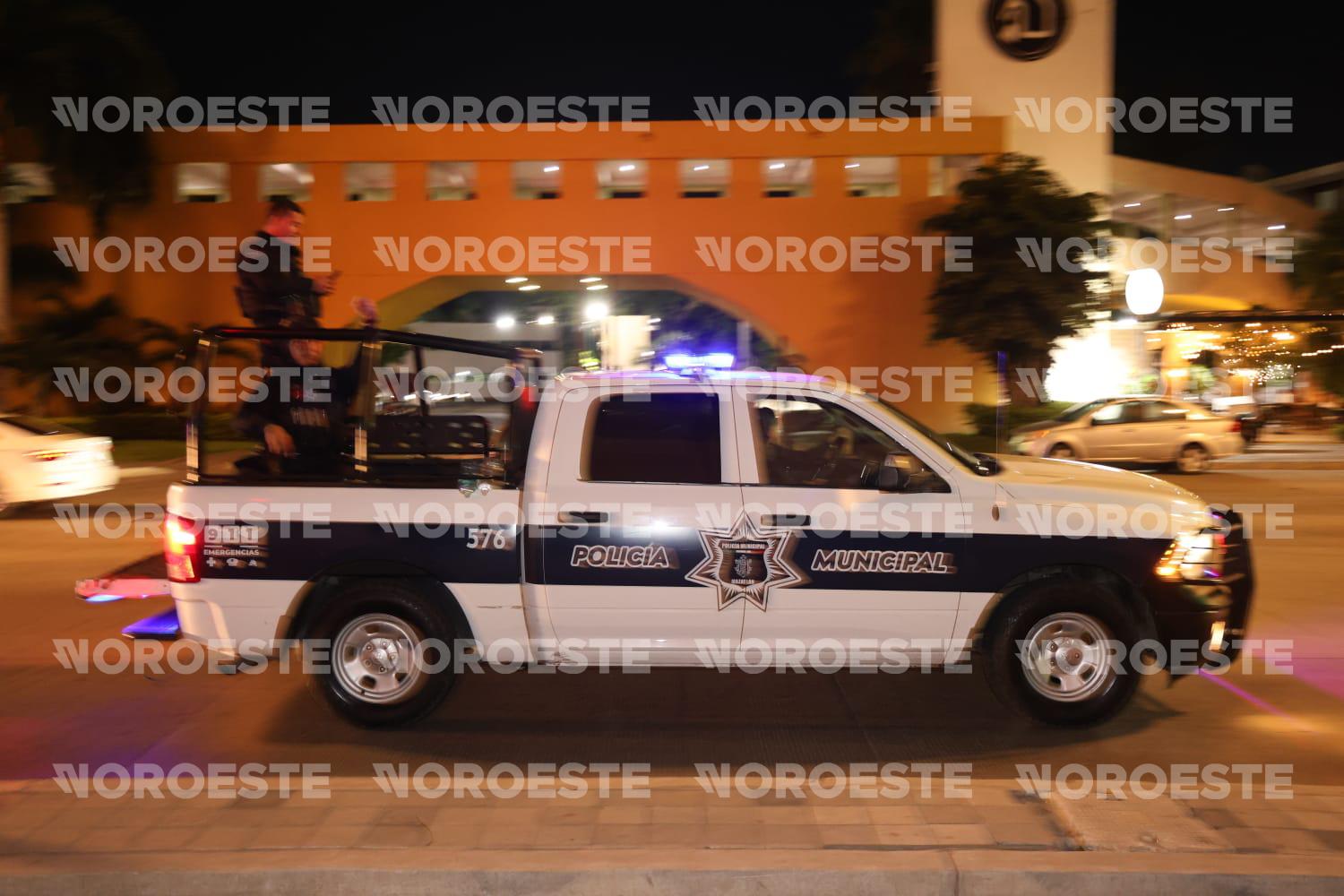 $!Confirman que movilización policiaca en El Cid fue por reporte de motociclistas persiguiendo a un Jeep