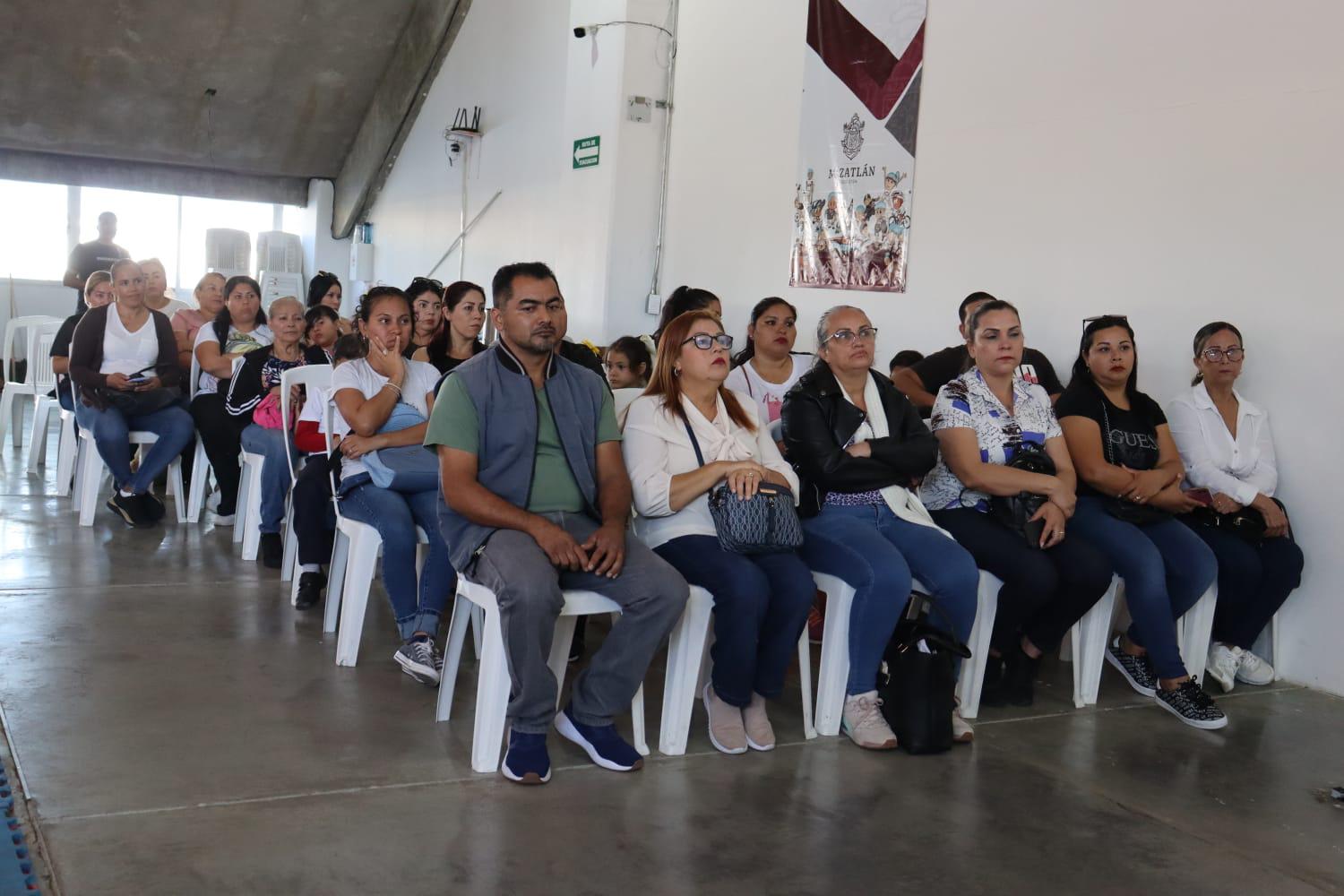 $!Premian a futbolistas mazatlecas de los Nacionales Conade 2024