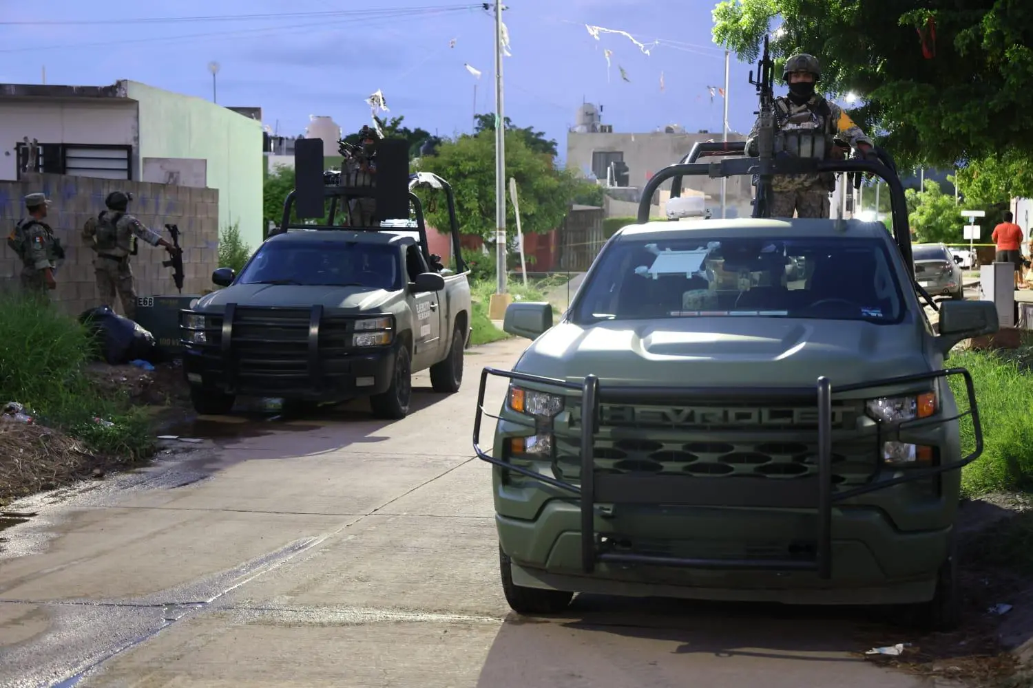 $!Asesinan a balazos a un hombre dentro de su vivienda en La Riviera, en Mazatlán