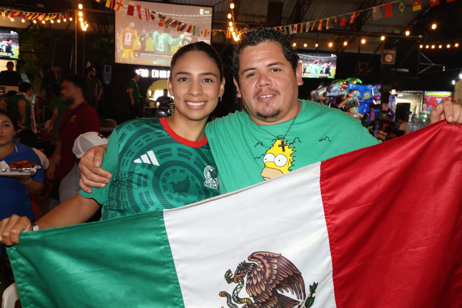 $!Elena Orozco y Raúl Montiel.