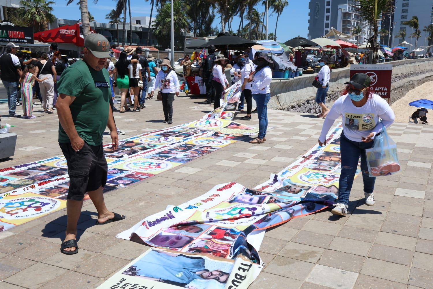 $!Colectivo de Jalisco busca a sus desaparecidos en Mazatlán con jornadas de difusión y ‘búsqueda en vida’