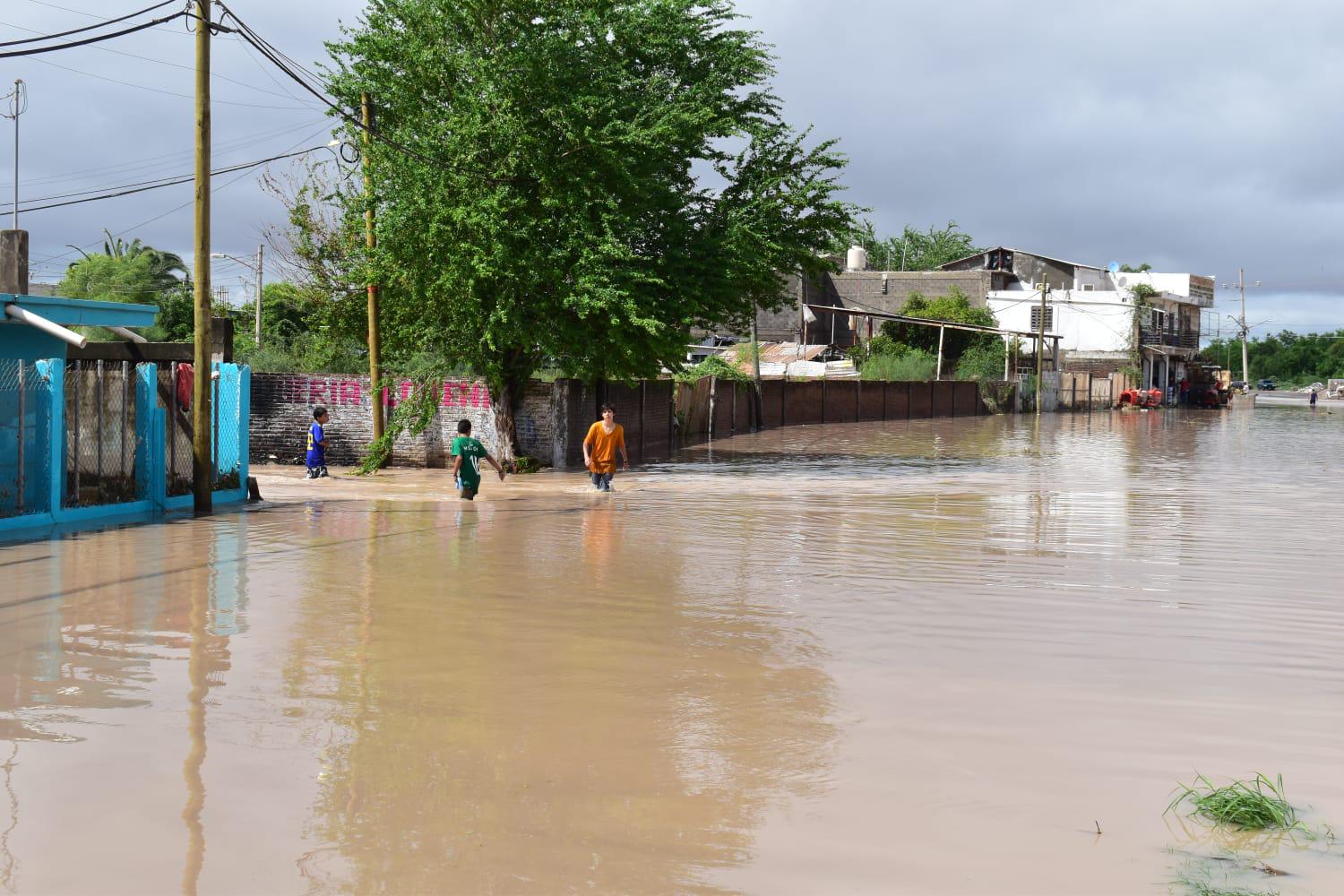 $!Familias afectadas en Villa Juárez denuncian abandono de las autoridades