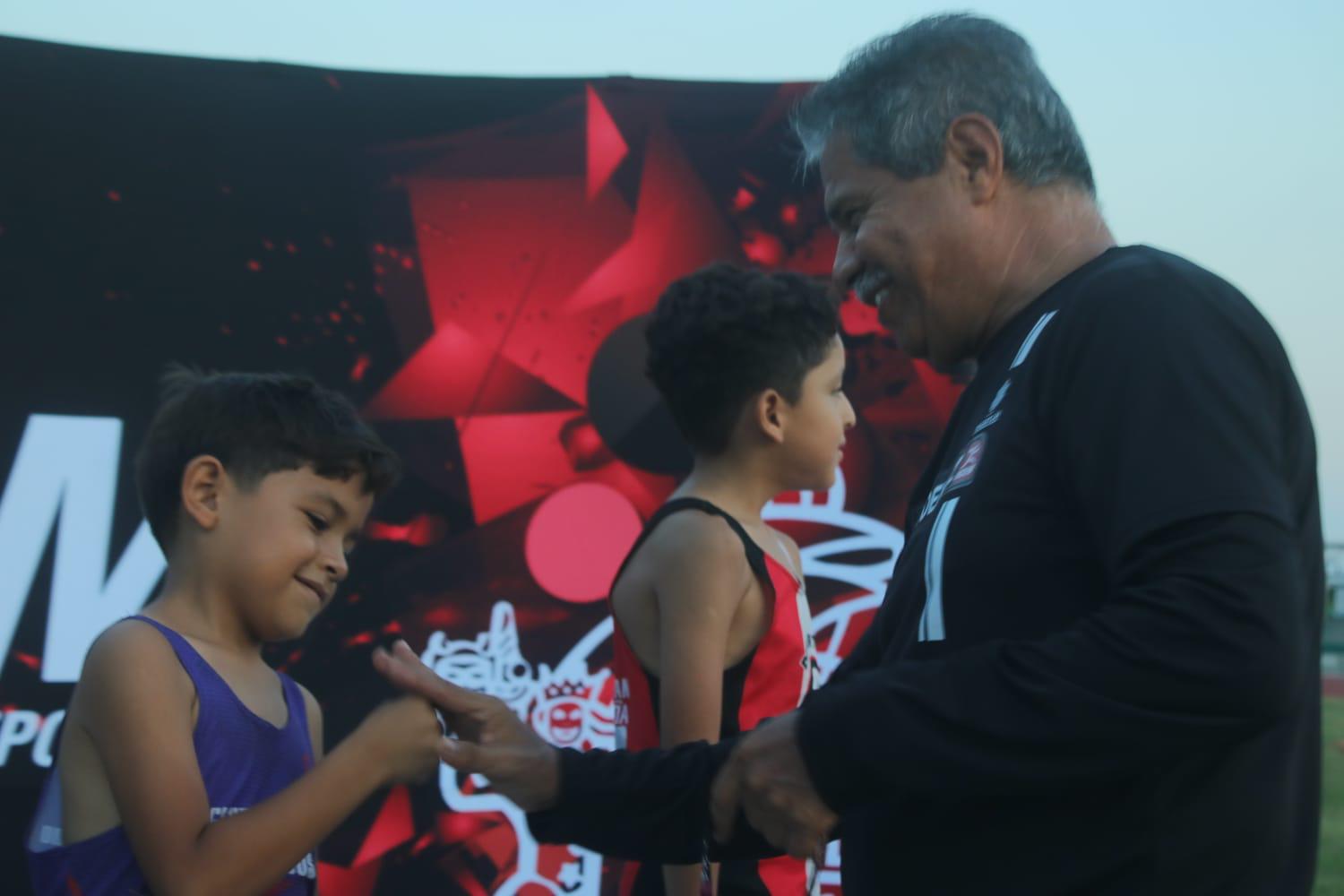 $!En su máxima expresión, finalistas del Serial de Atletismo Imdem dan todo de sí en la pista de tartán