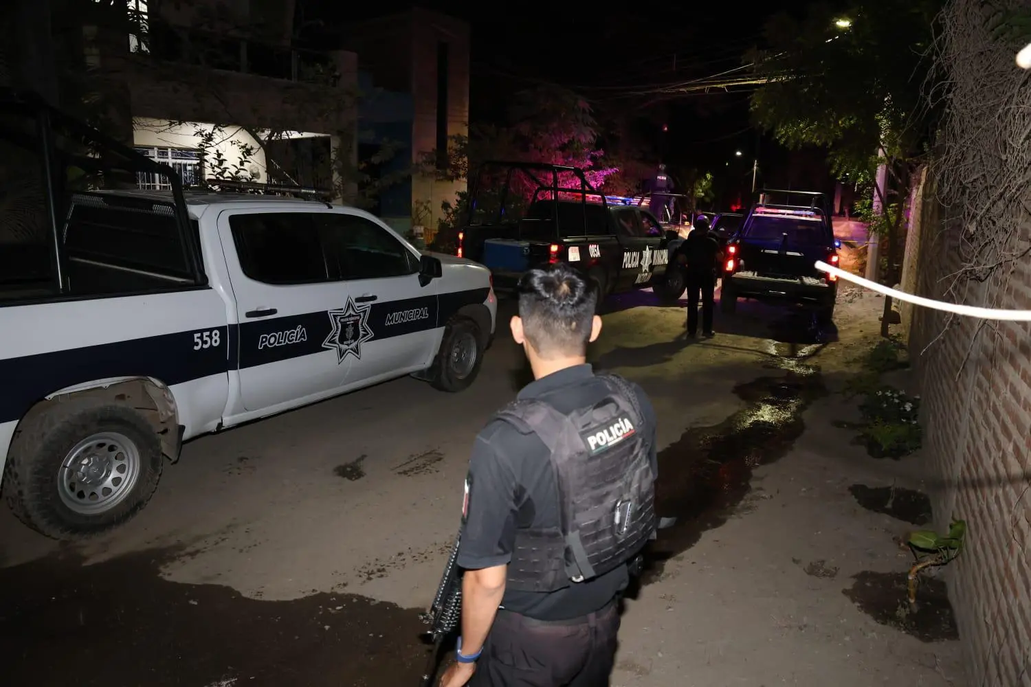$!Persecución a balazos deja un muerto y un menor herido en Mazatlán