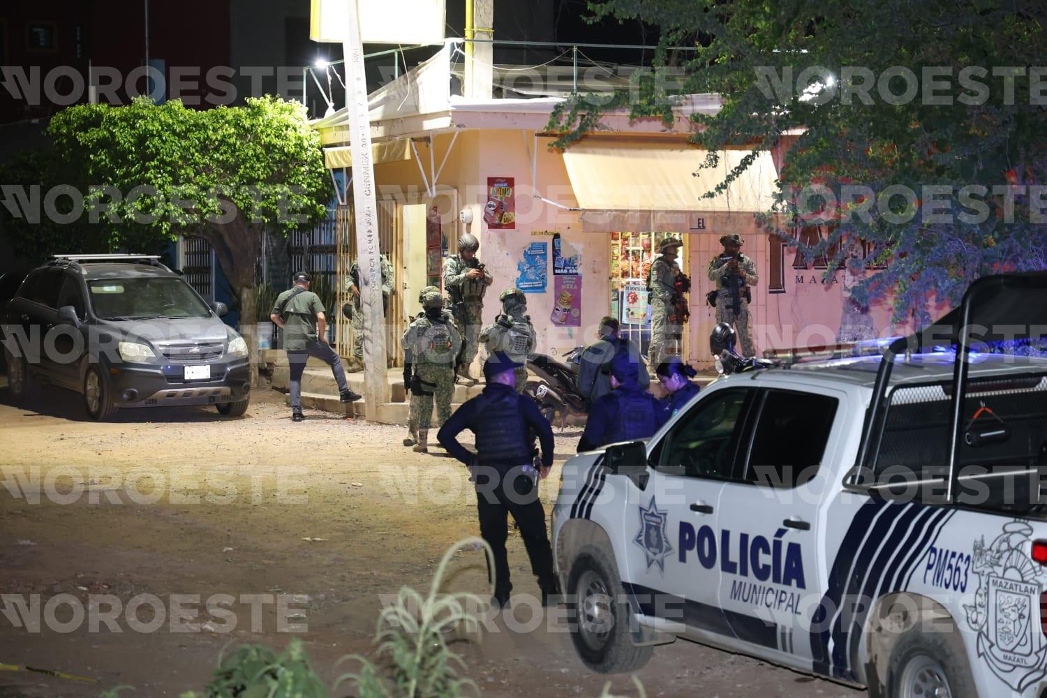 $!Un muerto y dos heridos deja ataque armado contra un súper de la Colosio Sí en Mazatlán