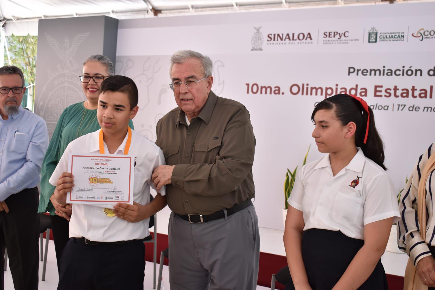 $!Reconocen a 48 ganadores de la Olimpiada Estatal de Matemáticas