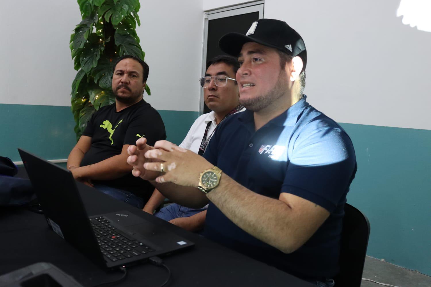 $!Alistan ofensiva equipos mazatlecos en la Liga Escolar Tochito NFL