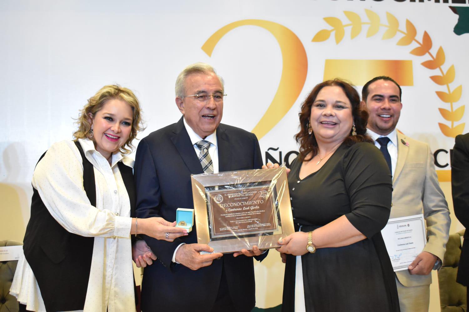 $!Se compromete Rocha a consolidar seguridad laboral de empleados de Sinaloa