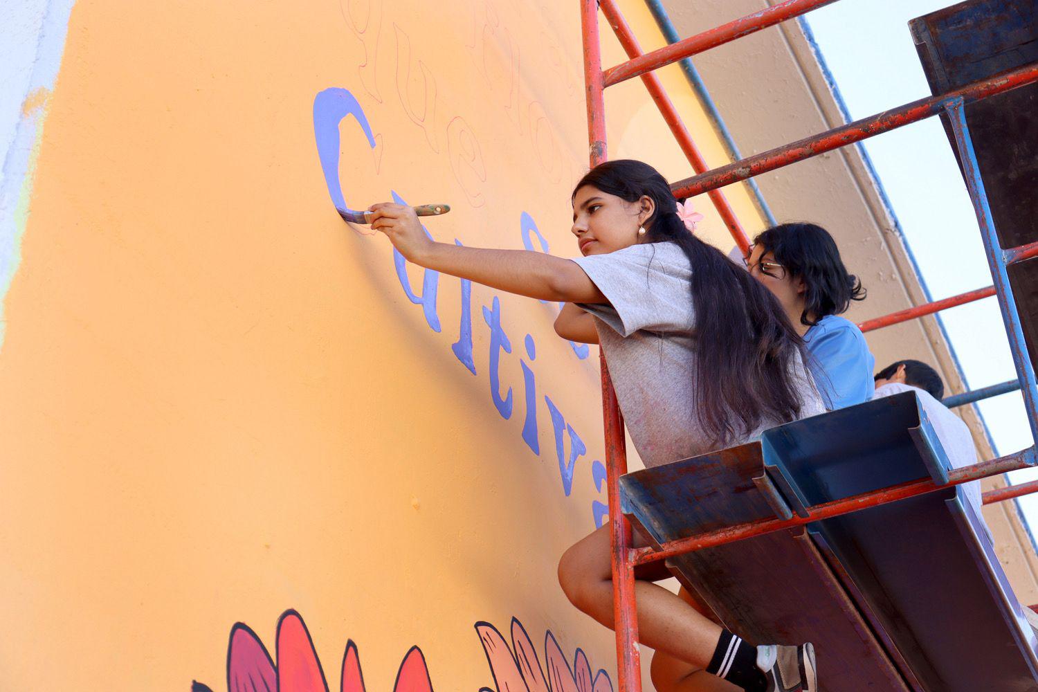$!Renueva mural la preparatoria Emiliano Zapata de la UAS