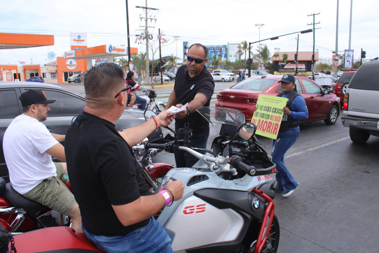 $!Llaman a motociclistas a respetar la ley y no realizar acrobacias en las calles
