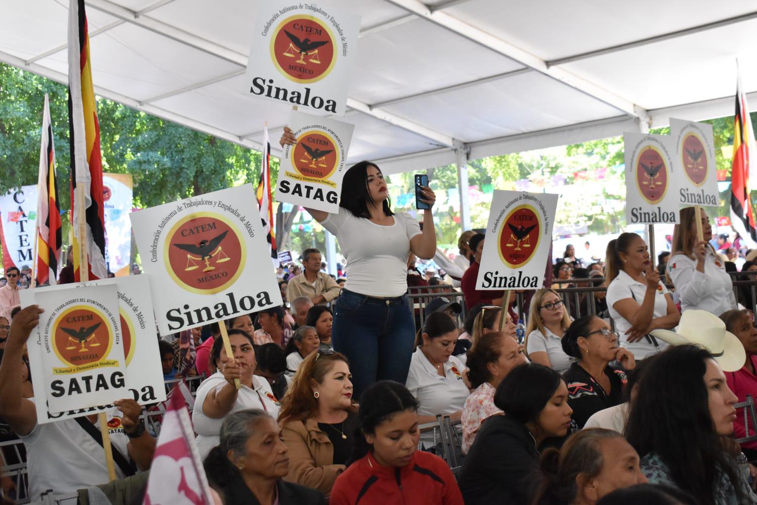 $!Reúne Sheinbaum a más de 2 mil en Guasave; ofrece beca universal para niños