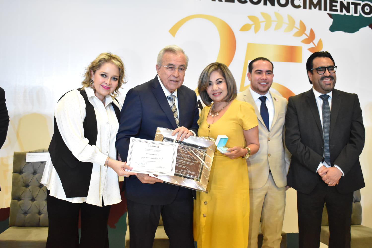 $!Se compromete Rocha a consolidar seguridad laboral de empleados de Sinaloa