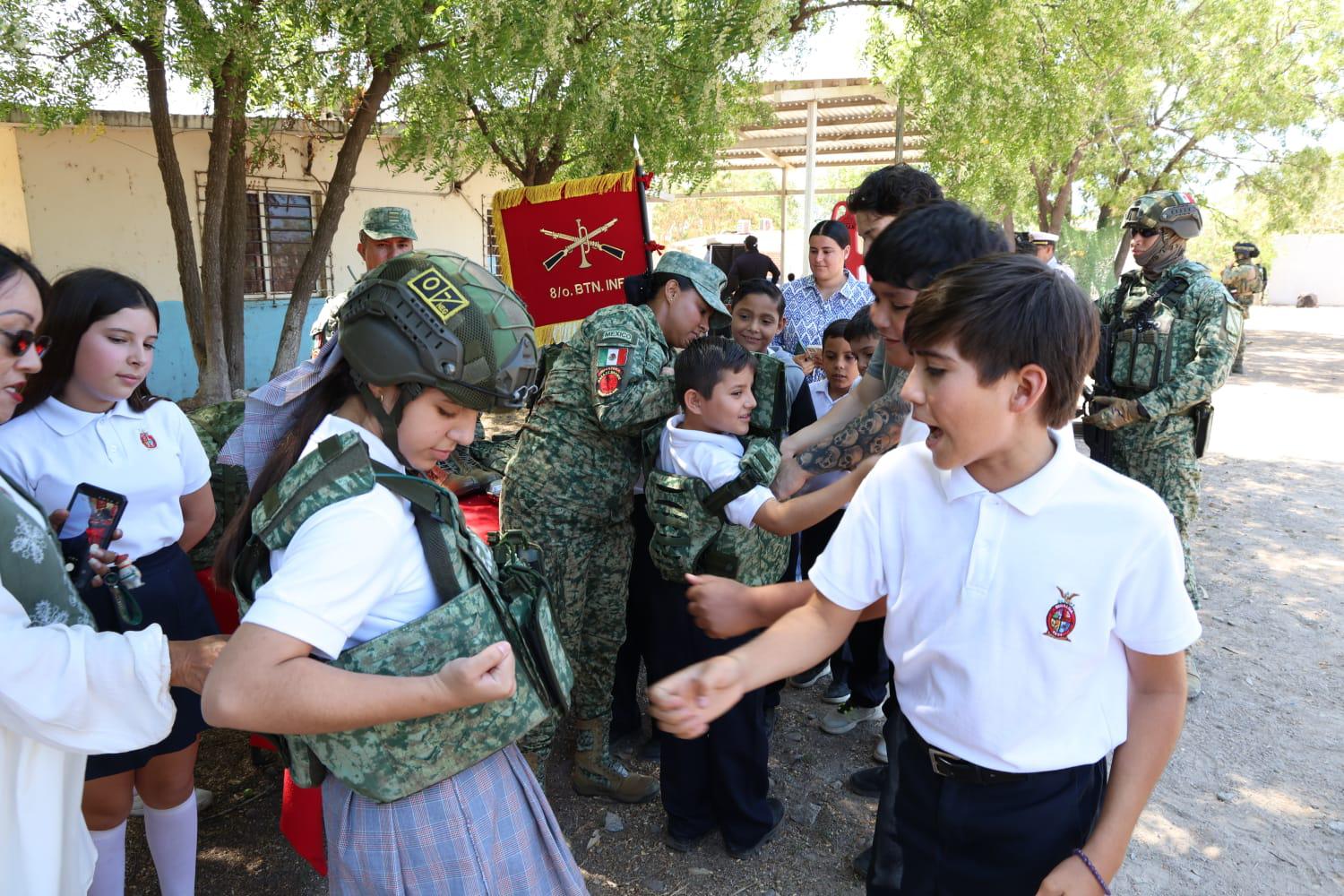 $!Realizan Jornada de Paz ‘Maratón de Lectura’, en El Recreo, en busca de disminuir incidencia delictiva en Mazatlán