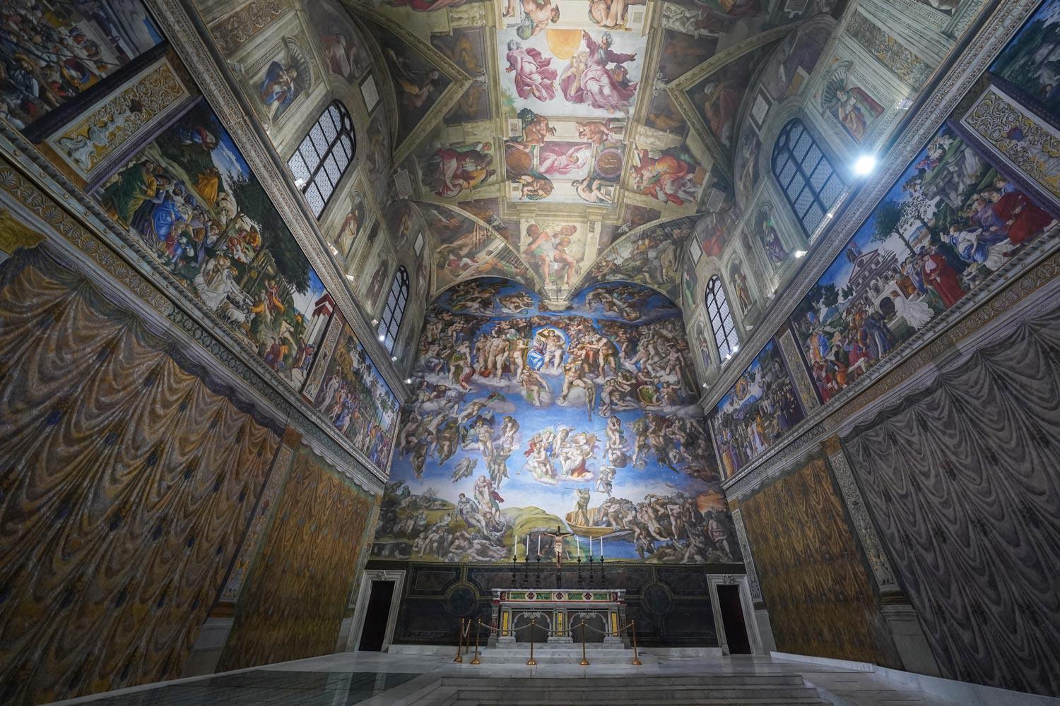 $!AMLO visita réplica de Capilla Sixtina con Secretario de Estado del Vaticano