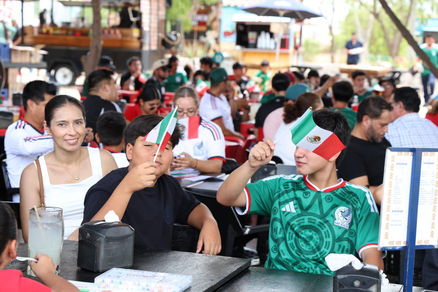$!Mazatlán vive un discreto arranque del Mundial 2026