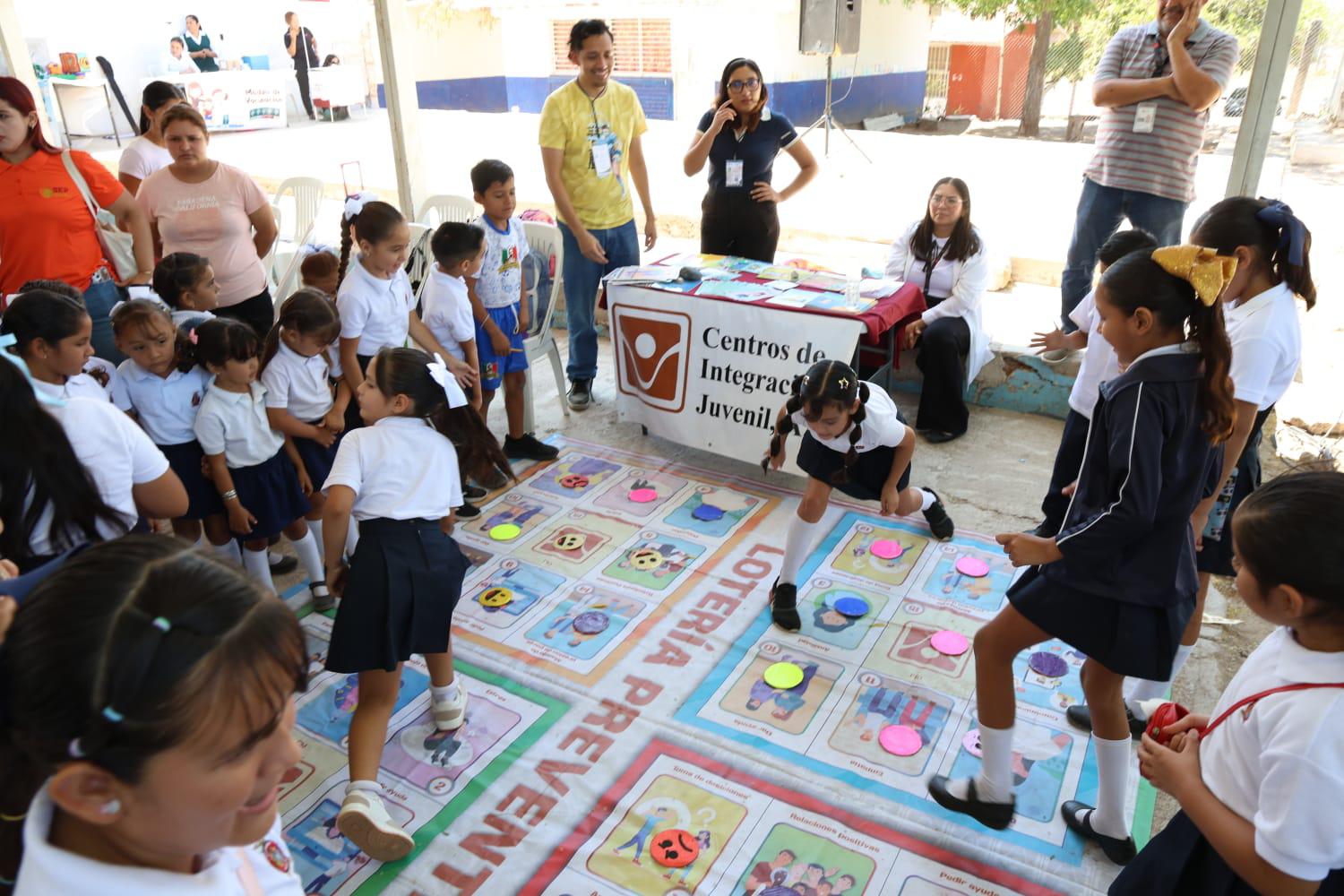 $!Realizan Jornada de Paz ‘Maratón de Lectura’, en El Recreo, en busca de disminuir incidencia delictiva en Mazatlán