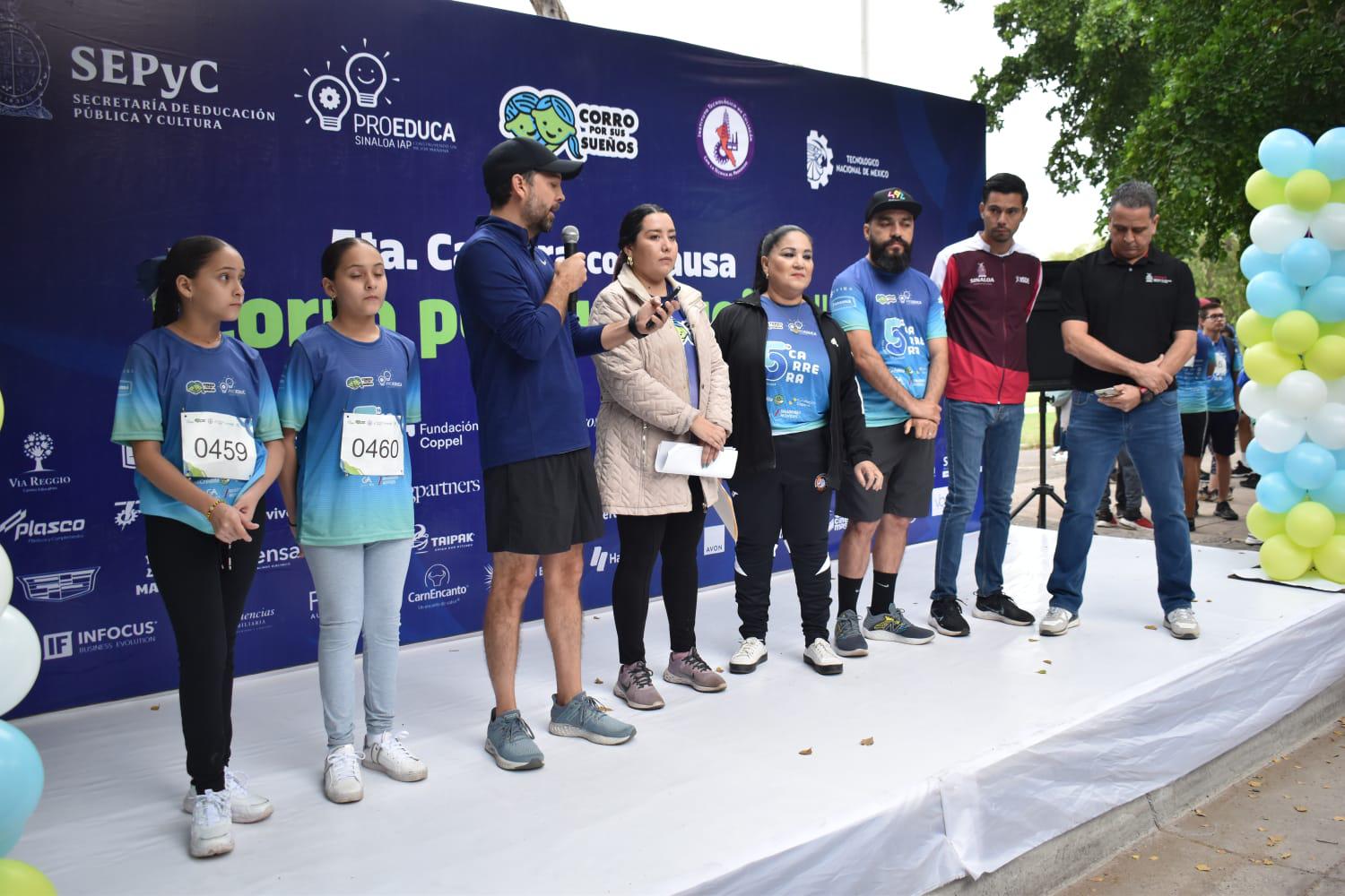 $!Más de mil culiacanenses corren por los sueños de futuros emprendedores