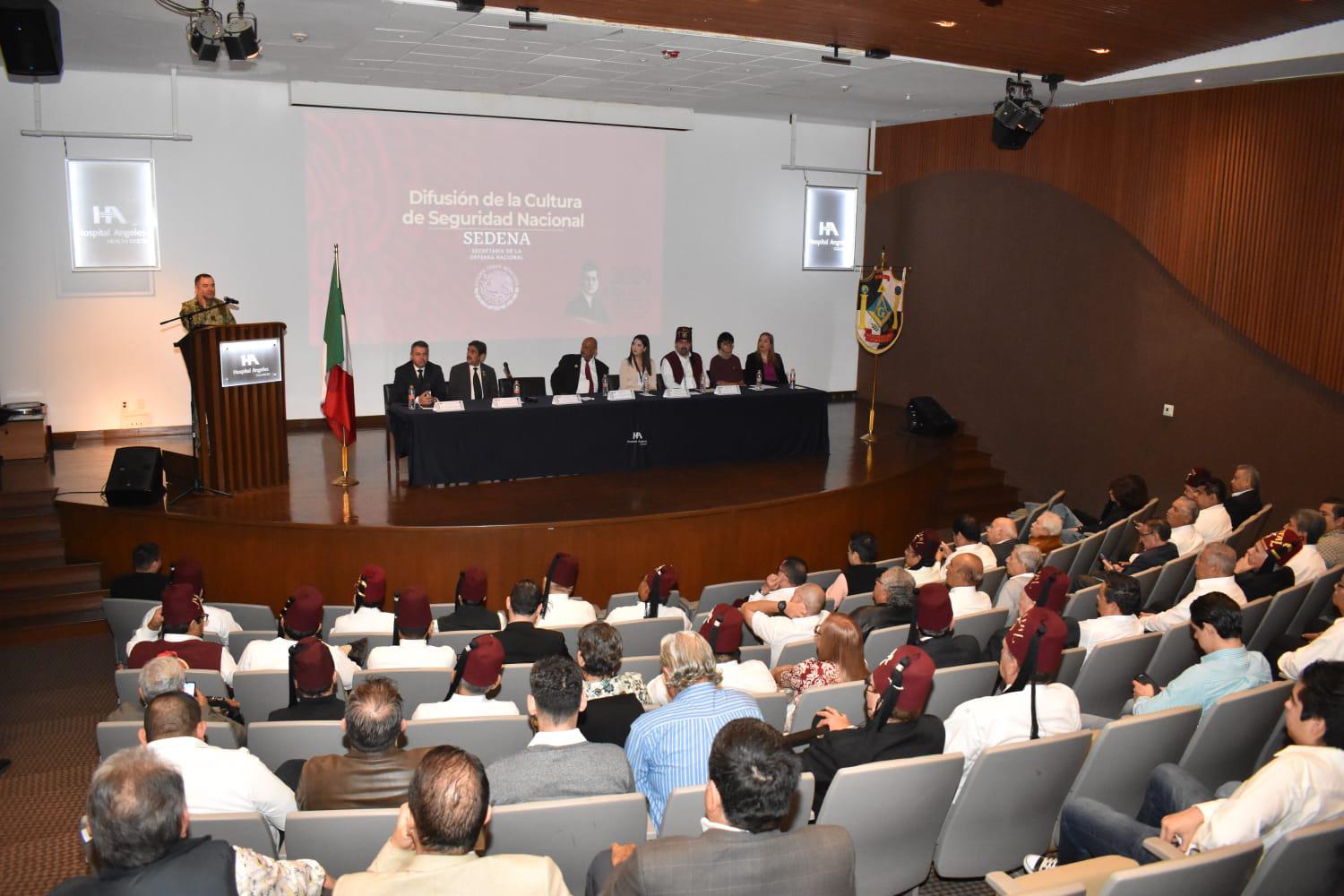 $!Exponen la importancia de la Seguridad Nacional en Hospital Ángeles