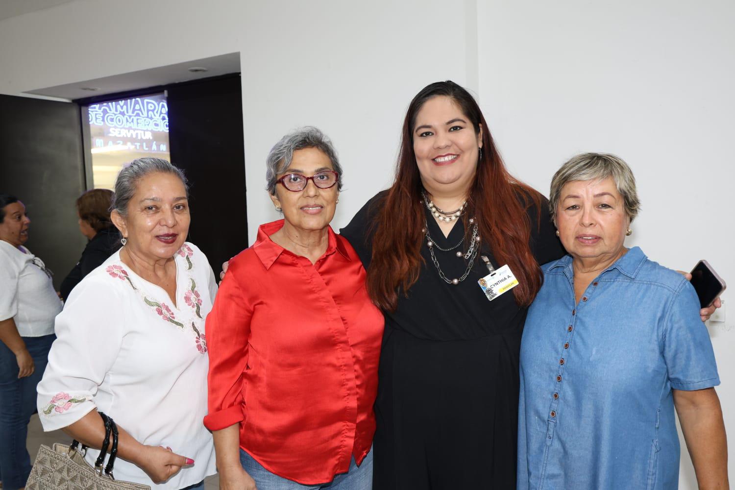 $!Nely Durán, Leticia Durán, Cinthya Véliz y Martha Lorena Portillo.
