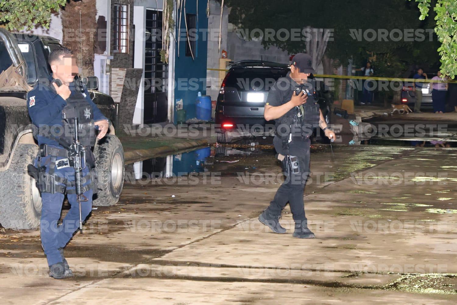 $!Balean vivienda en el Fraccionamiento Puertas del Sol, en Mazatlán