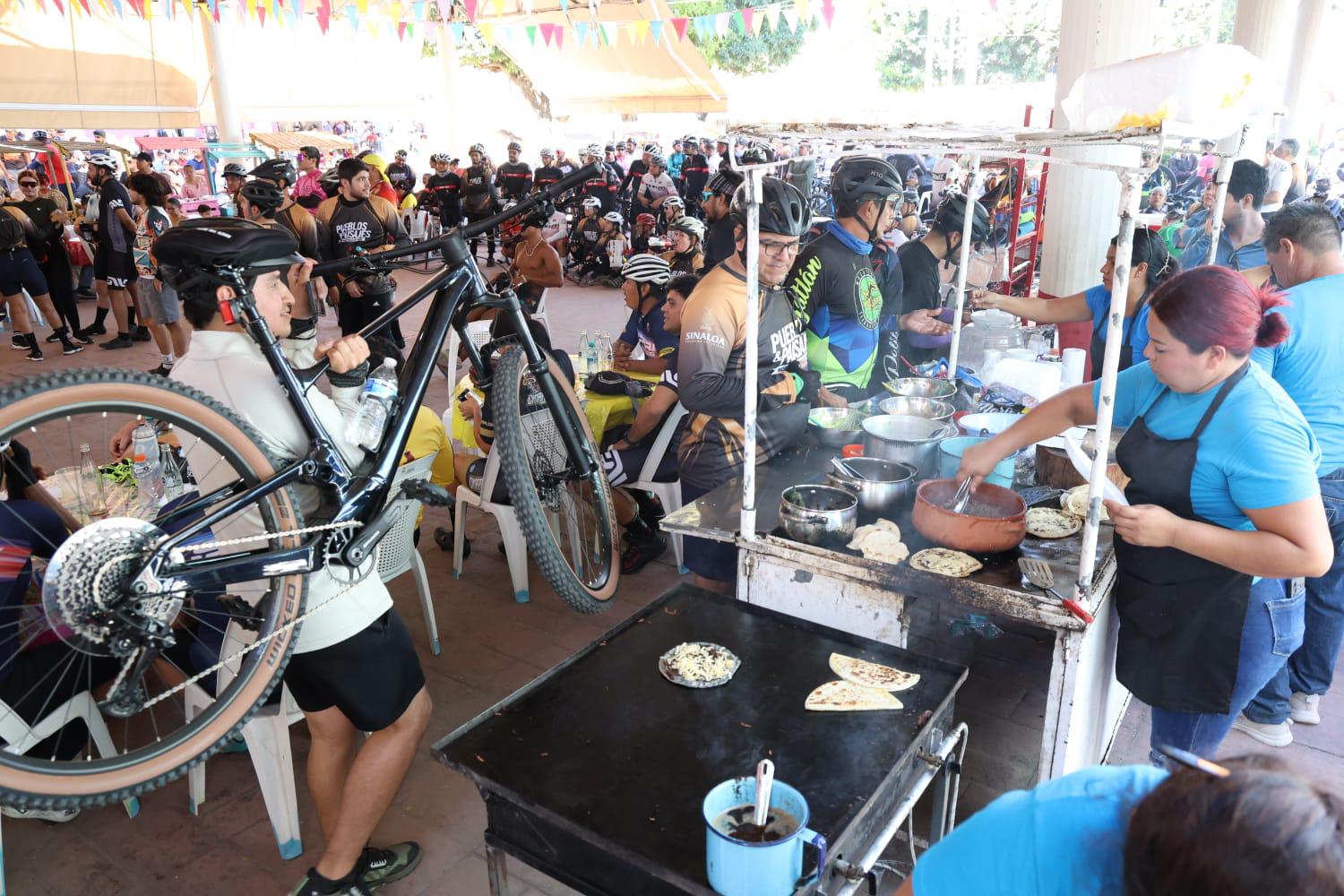 $!Rodada Pueblos y Paisajes impulsa turismo y derrama económica en La Noria: Alcaldesa