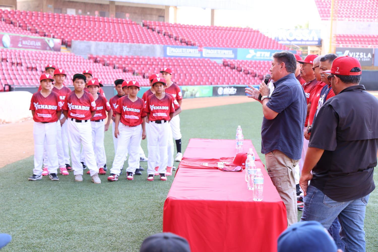 $!Venados de Mazatlán abanderan a su selección infantil rumbo al Torneo LMP 2026