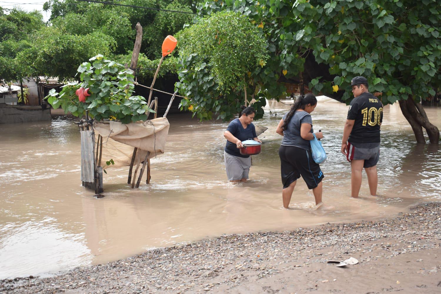$!Familias afectadas en Villa Juárez denuncian abandono de las autoridades