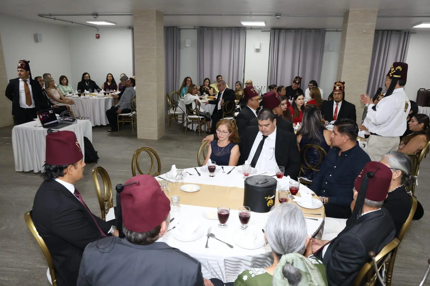 $!Club Shriner de Mazatlán suma 7 nuevos miembros para fortalecer su labor filantrópica