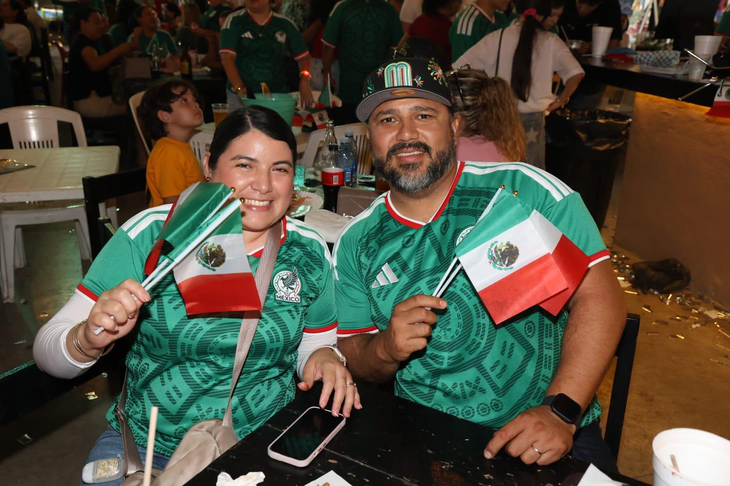 $!Lizbeth Cruz y Édgar Beltrán.