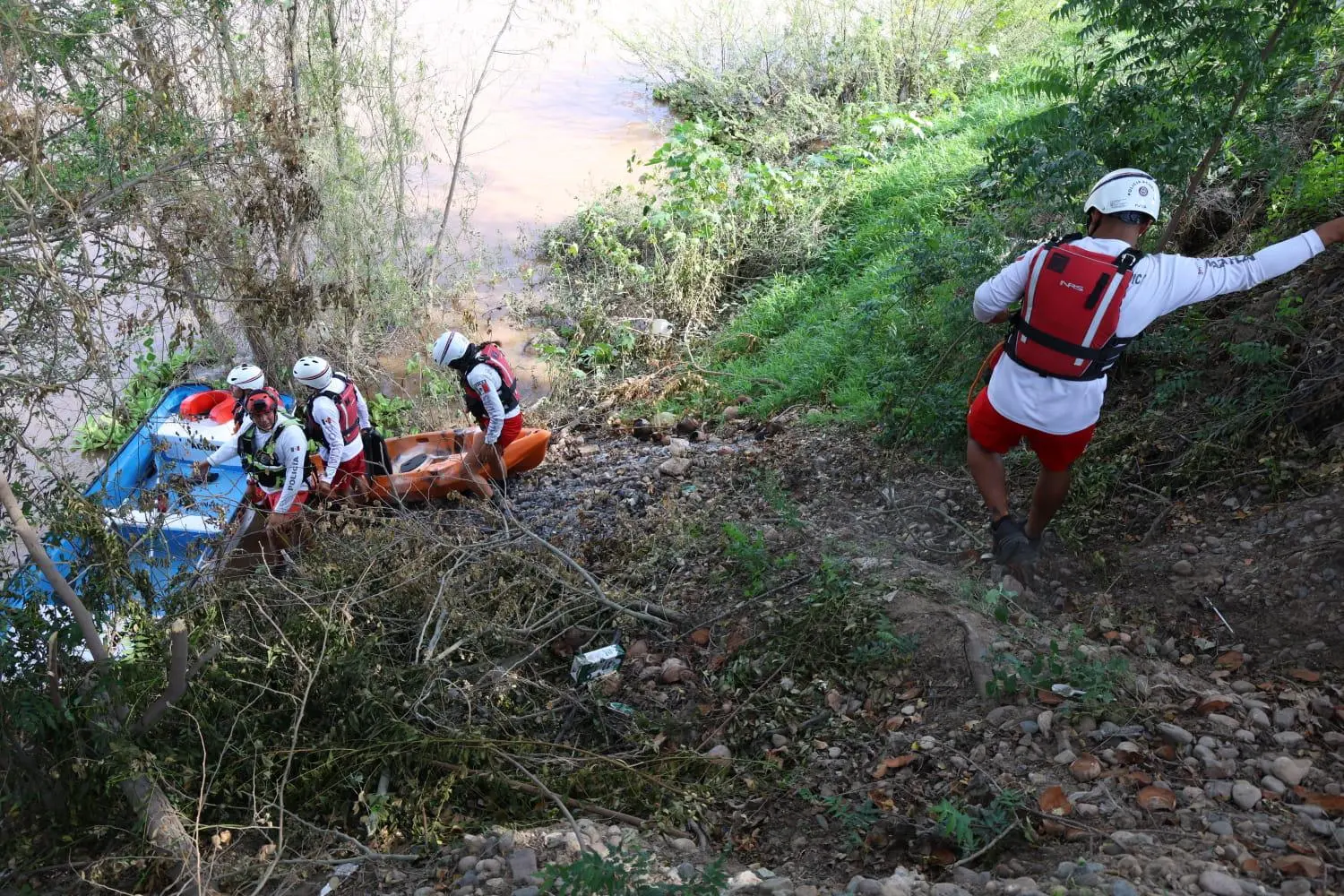 $!Desaparece joven de 16 años en aguas del Río Presidio, en Villa Unión; activan protocolo de búsqueda