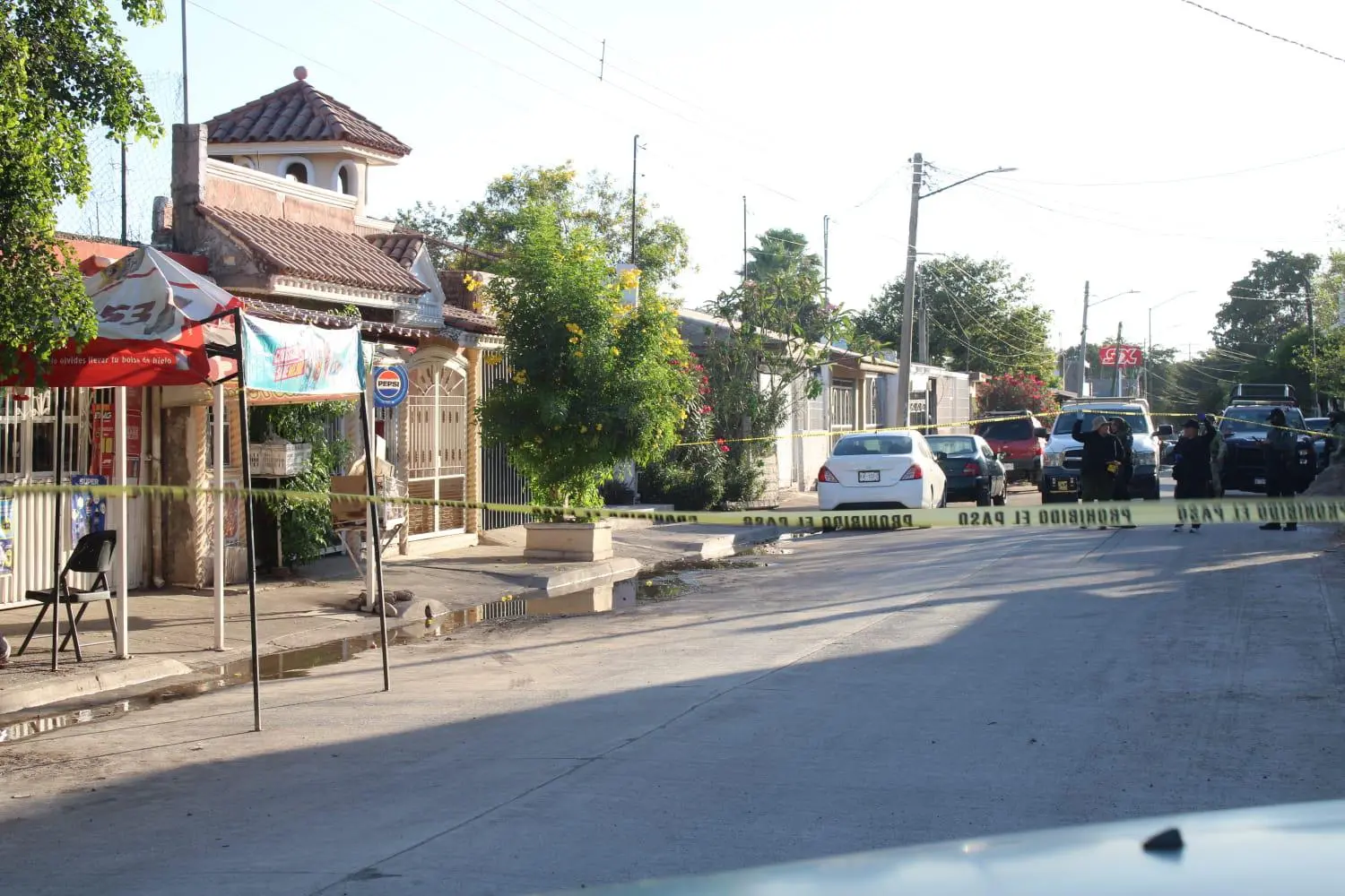 $!Matan a tiros a un hombre frente a tienda de abarrotes en Juntas del Humaya, en Culiacán