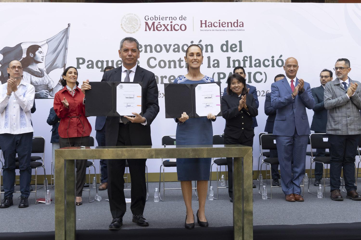 $!Sheinbaum y empresas firman pacto para mantener precios de canasta básica en tiendas de autoservicio