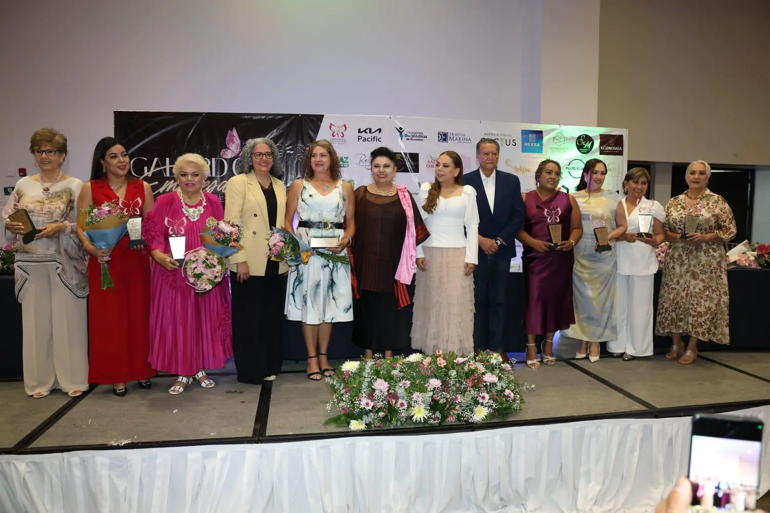 $!Reconocen a Marianne Biasotti por su trayectoria empresarial en Mazatlán