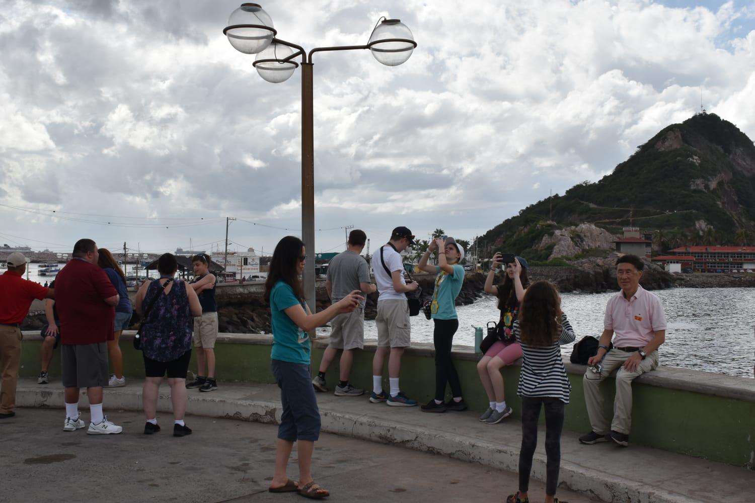 $!Llega crucero de Disney Magic a Mazatlán con más de 2 mil 600 pasajeros