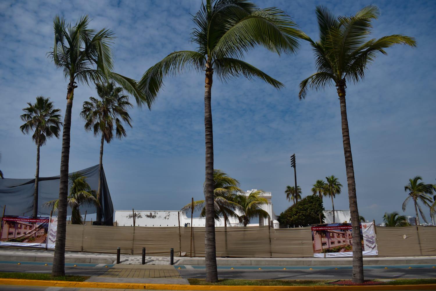 $!Suspenden por segunda ocasión obra en la Casa del Marino