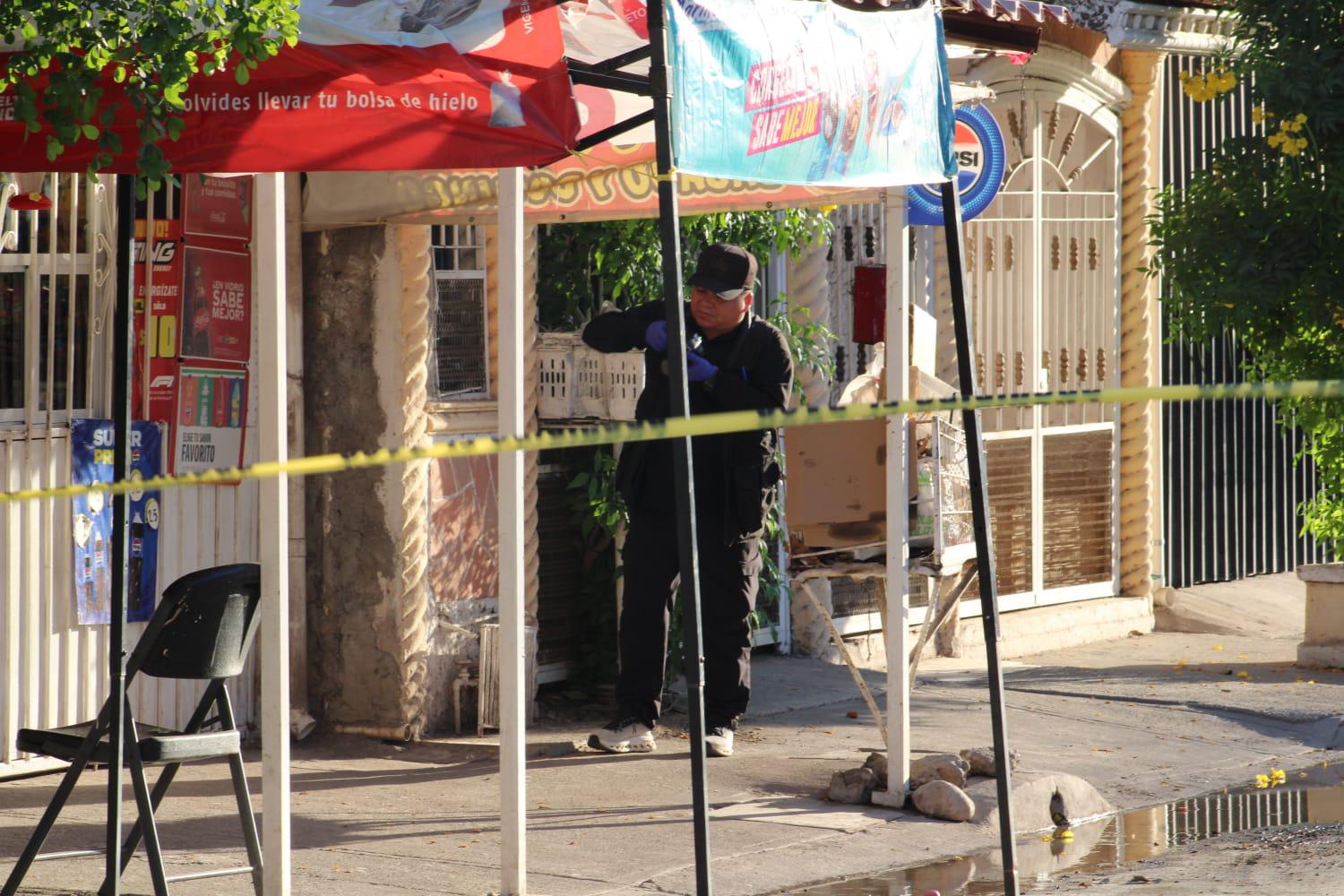 $!Matan a tiros a un hombre frente a tienda de abarrotes en Juntas del Humaya, en Culiacán