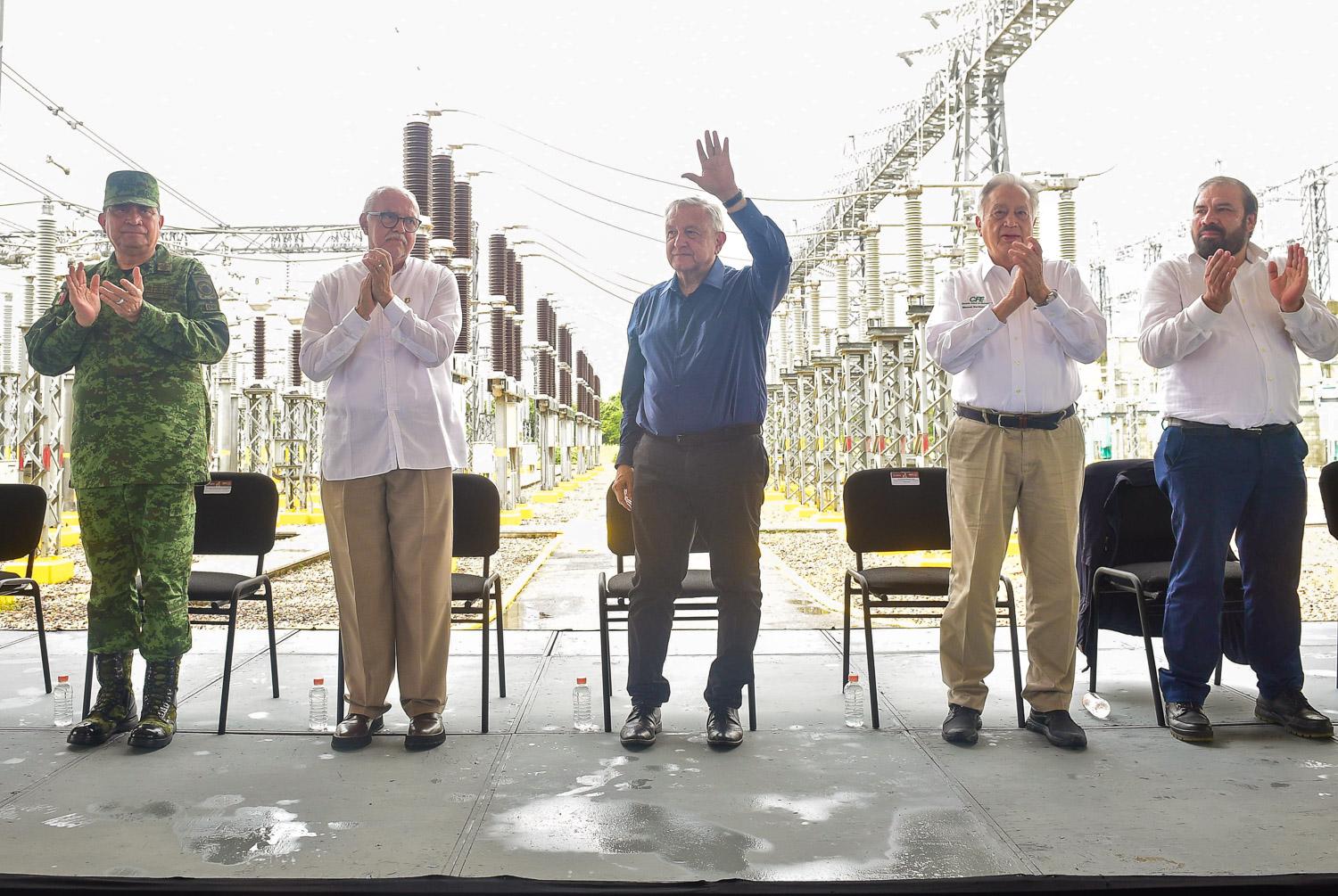 $!Se impulsará mecanismo para evitar privatizaciones en la CFE, anuncia López Obrador
