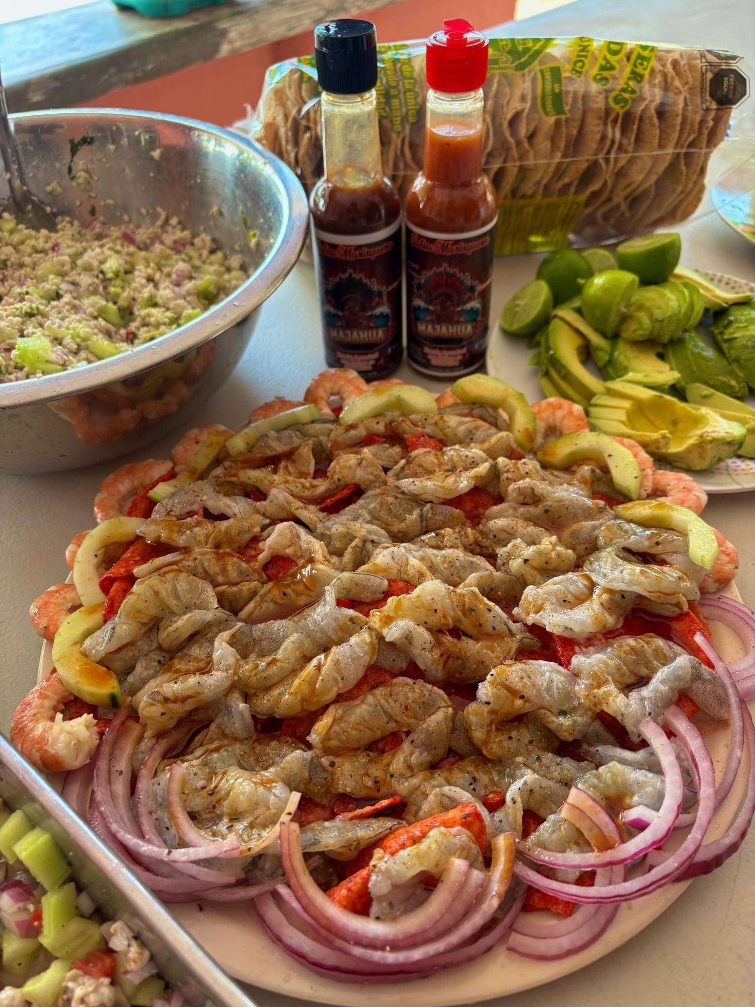 $!¡Sabor a mariscos y tradición! La historia de la familia de Chametla que triunfa con la salsa Majahua