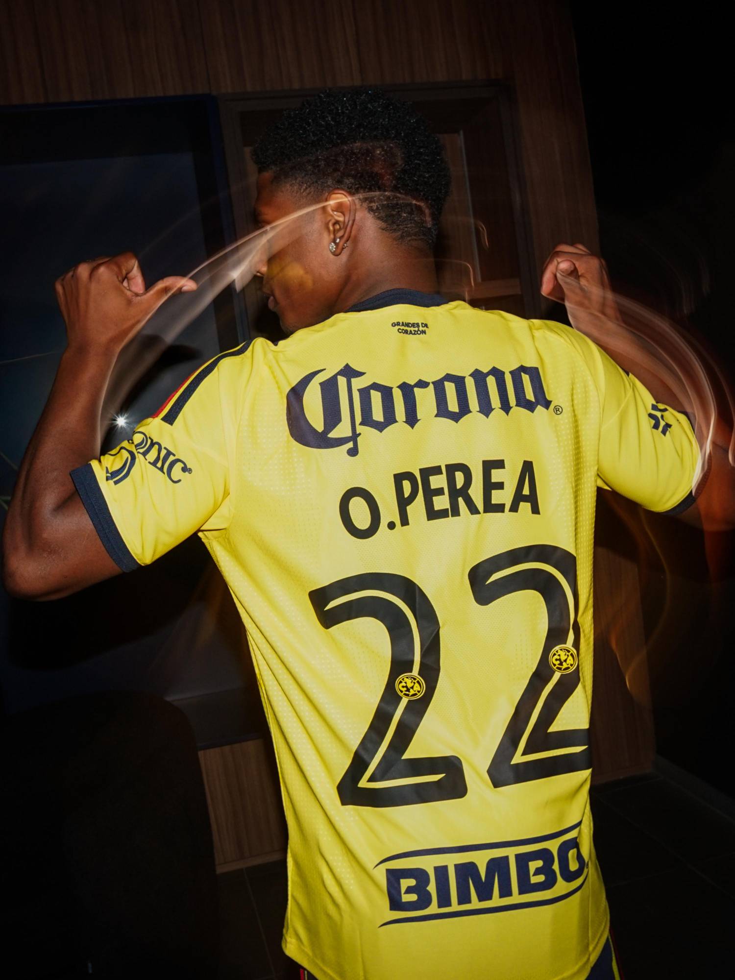 $!América hace oficial el fichaje del colombiano Óscar Perea