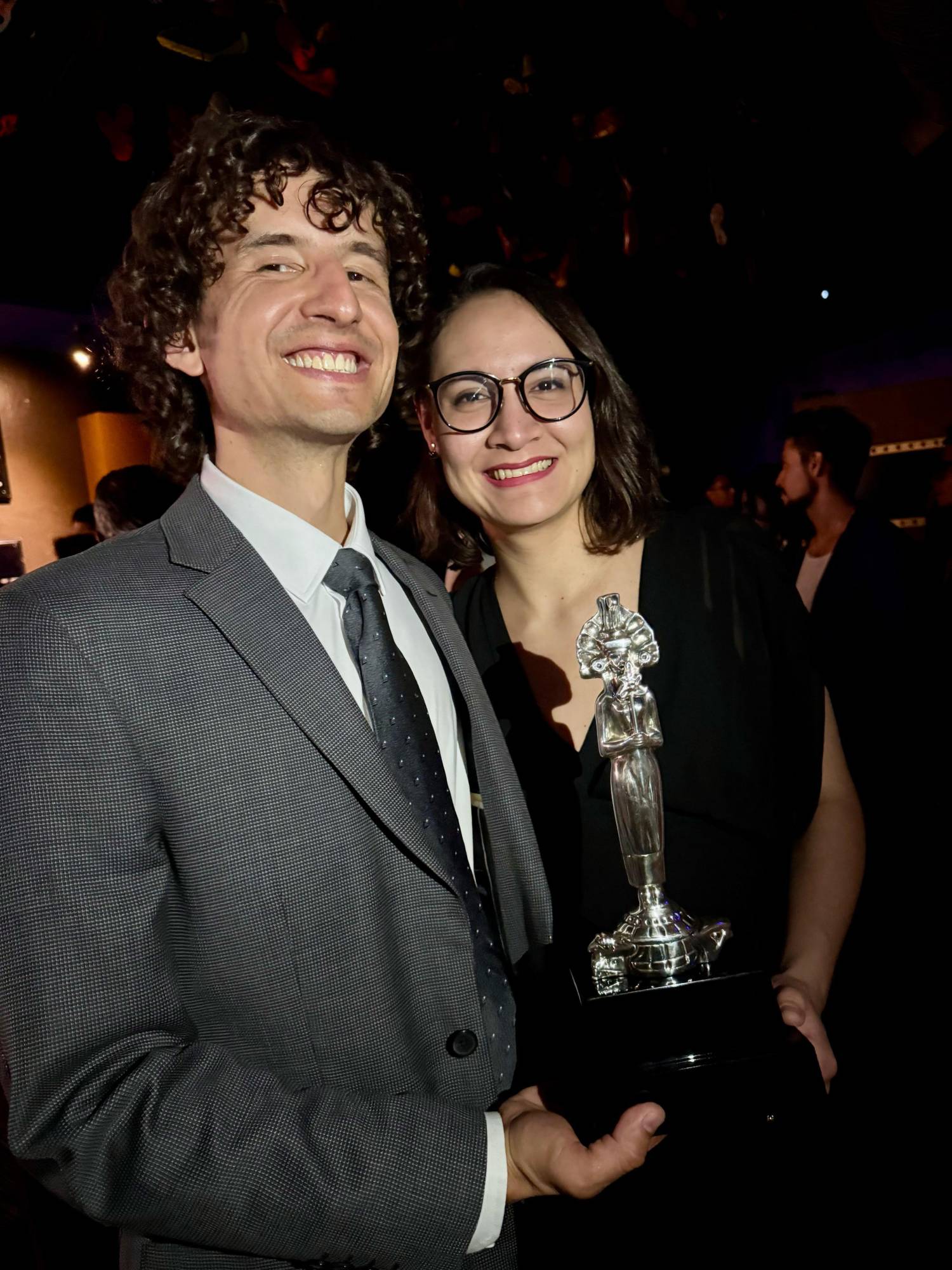 $!Graciela Ríos junto al productor y director Ernesto González Díaz.