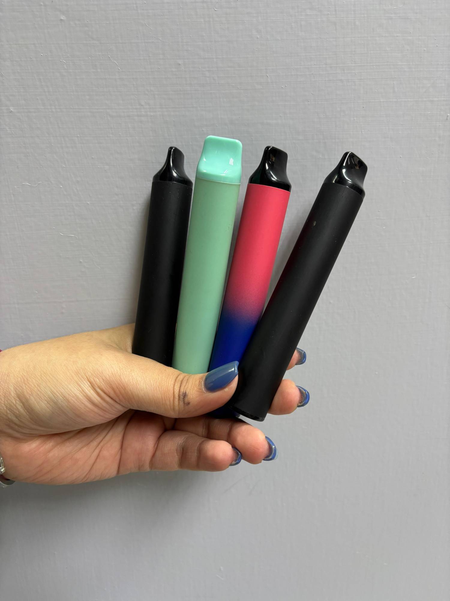 $!Alerta Sociedad Educadora sobre riesgos de vapeo en escuelas de educación básica de Sinaloa