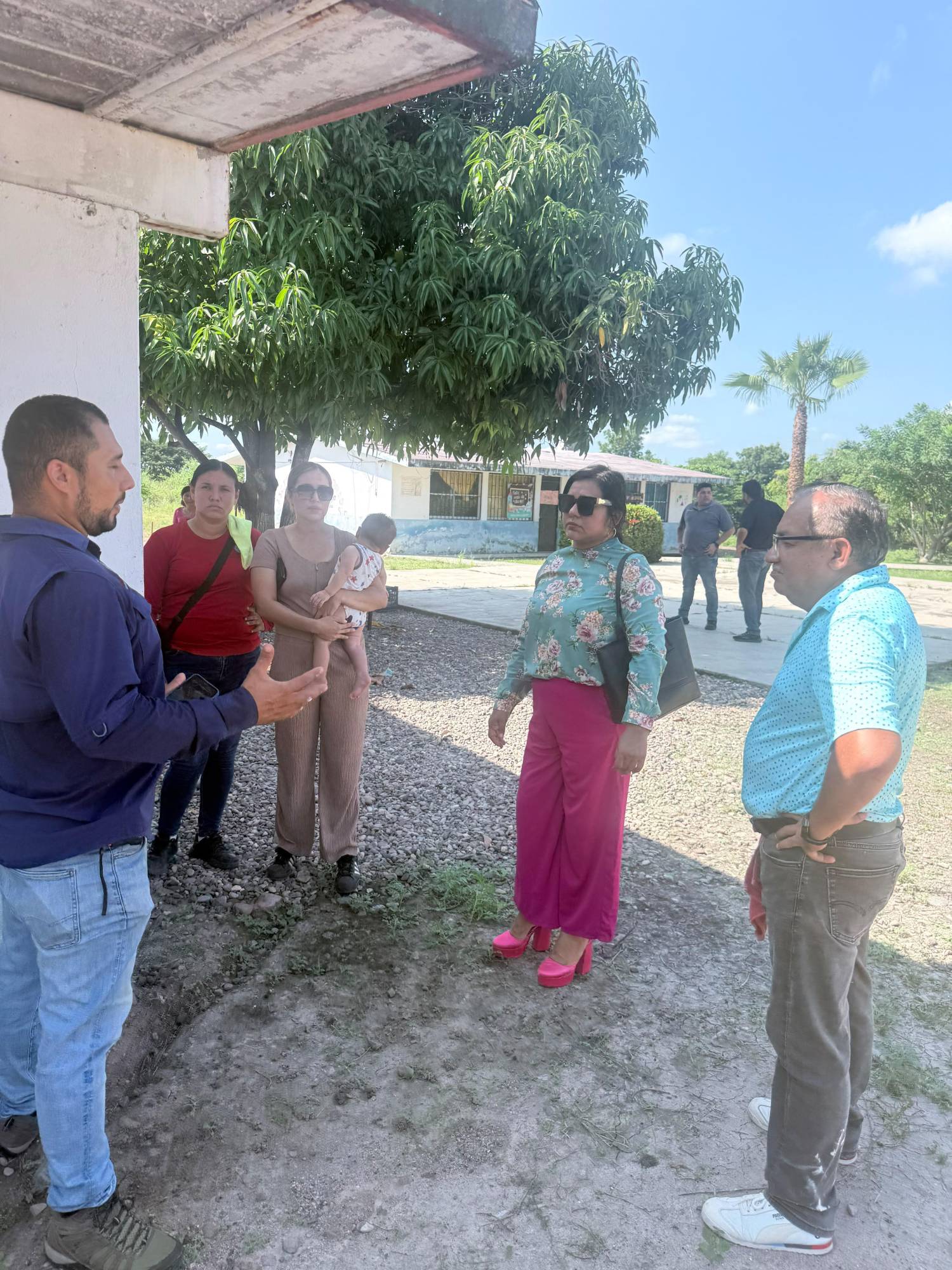 $!Padres de familia mantienen toma de primaria en Los Ojitos, en Rosario