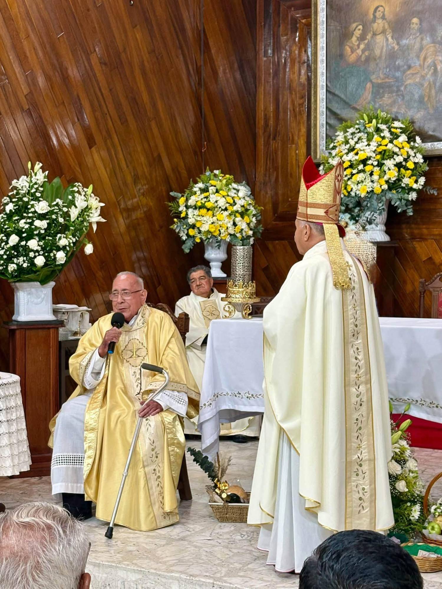 $!Monseñor Agapito y Padre Amador cumplen 50 años de servicio sacerdotal