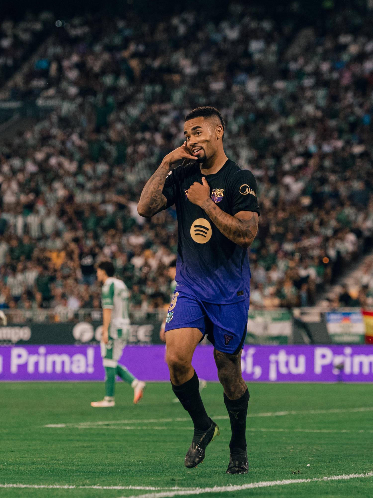 $!Barcelona golea con polémica 2-5 al Real Betis en La Cartuja y mantiene el paso perfecto en LaLiga