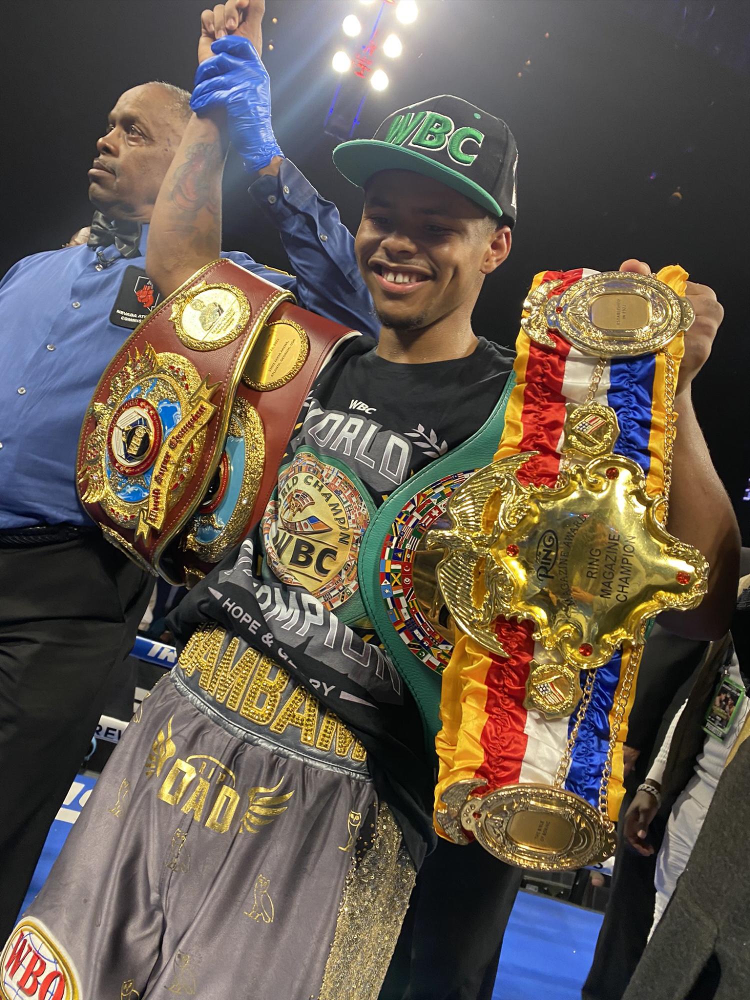 $!Noche perfecta: Shakur Stevenson domina a Óscar Valdez y pide matrimonio a su novia