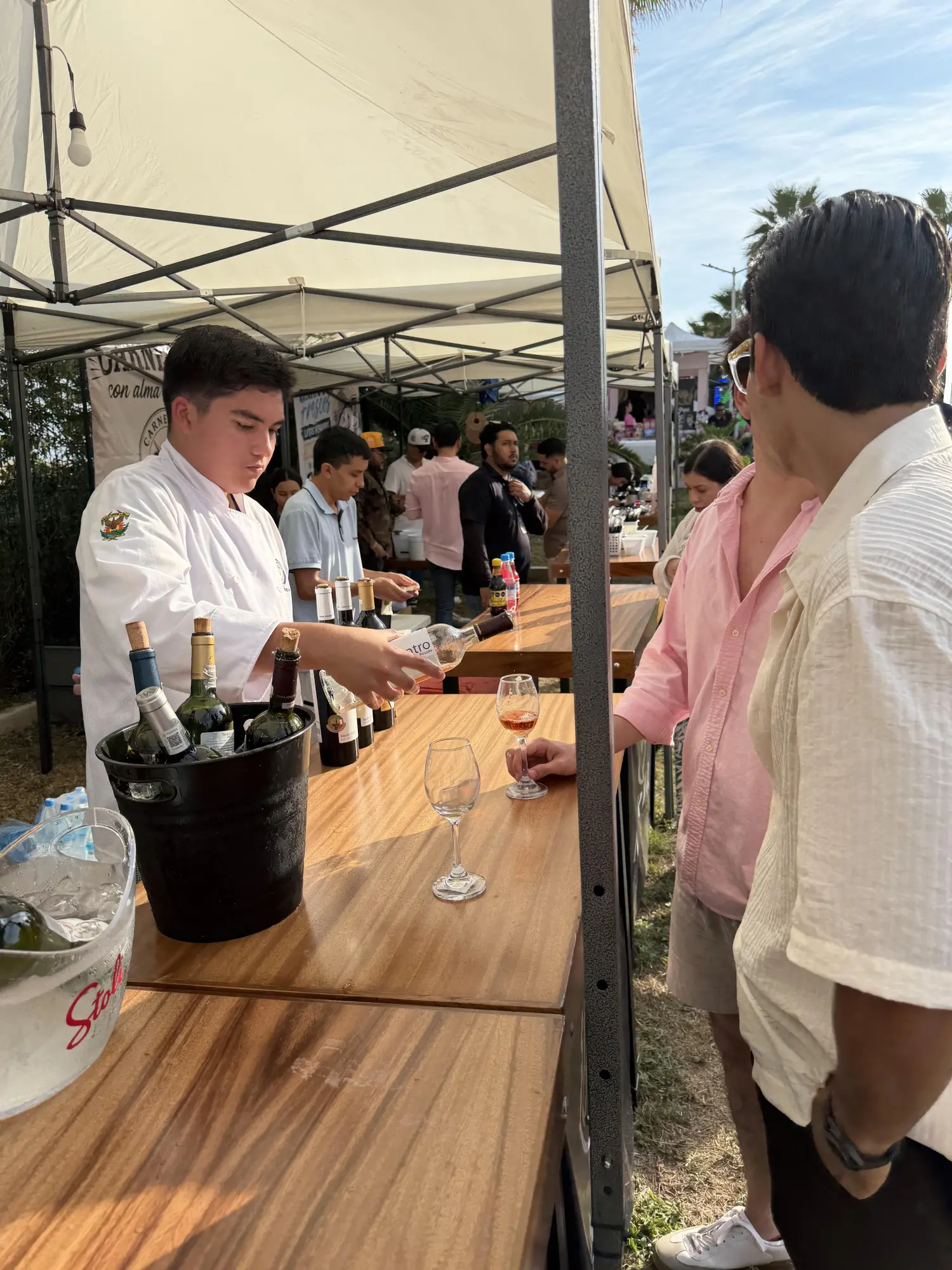 $!Todo un éxito la segunda edición del Wine Sea Fest