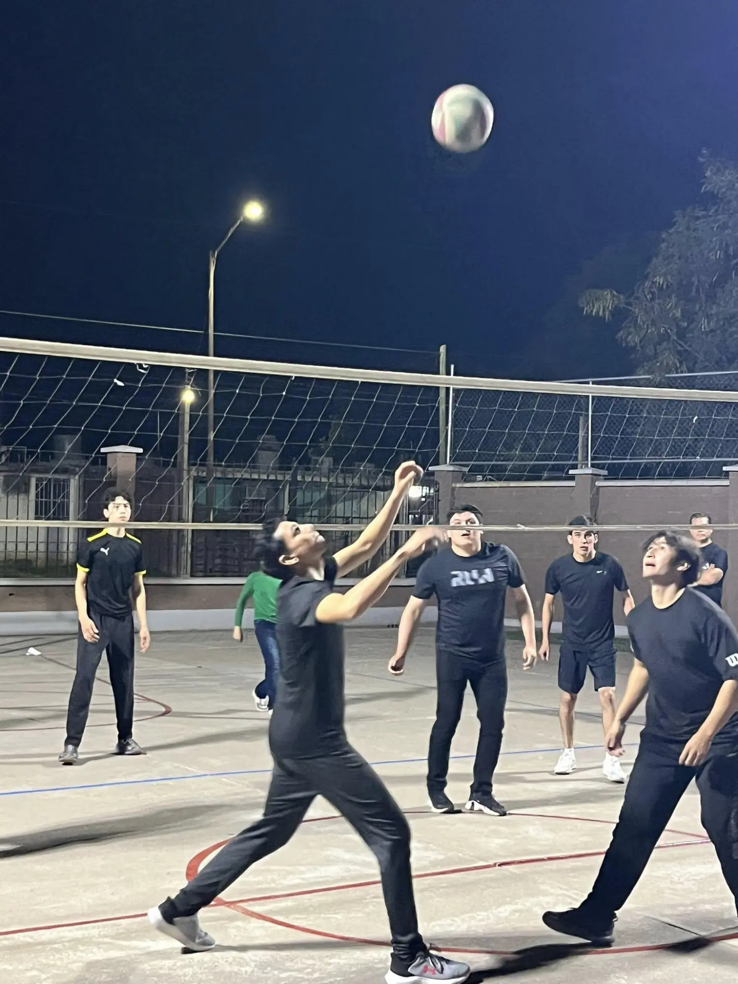 $!Barrio Independencia se corona en Torneo Relámpago de Voleibol en Culiacán