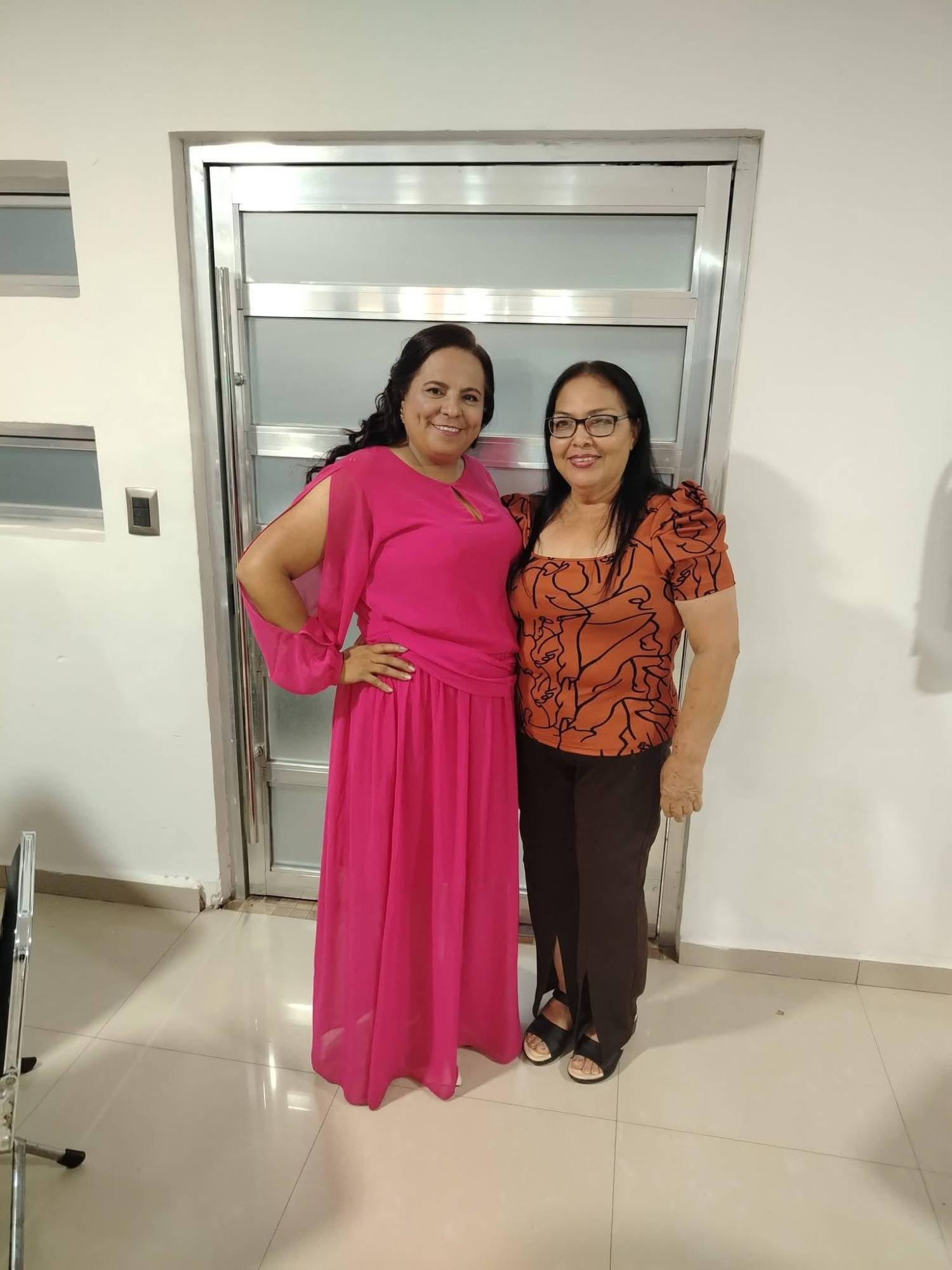 $!Con Alicia Sánchez.