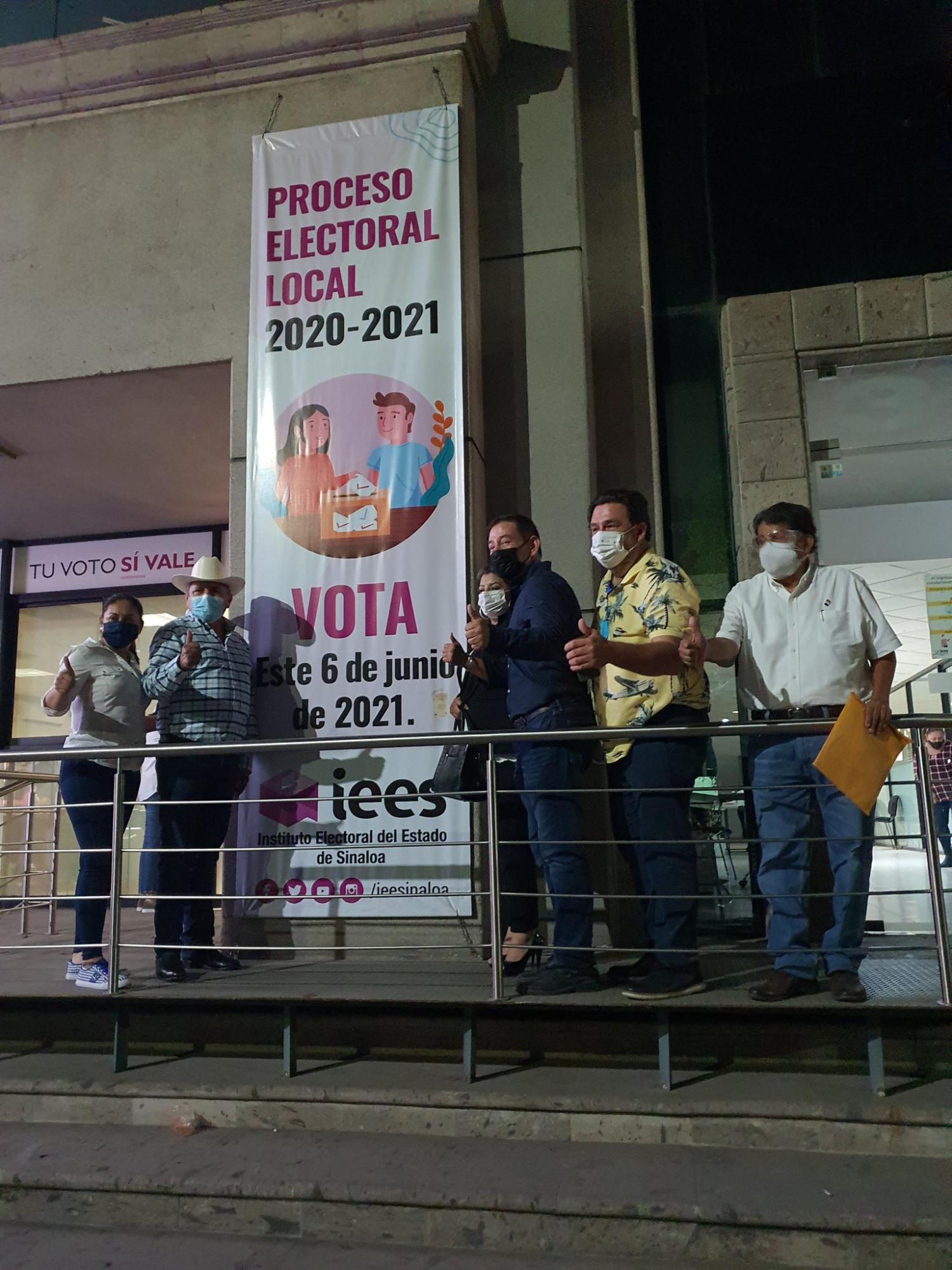 $!Vamos a rescatar Culiacán: Faustino Hernández en su registro a la Alcaldía por el PRI, PAN y PRD ante el IEES