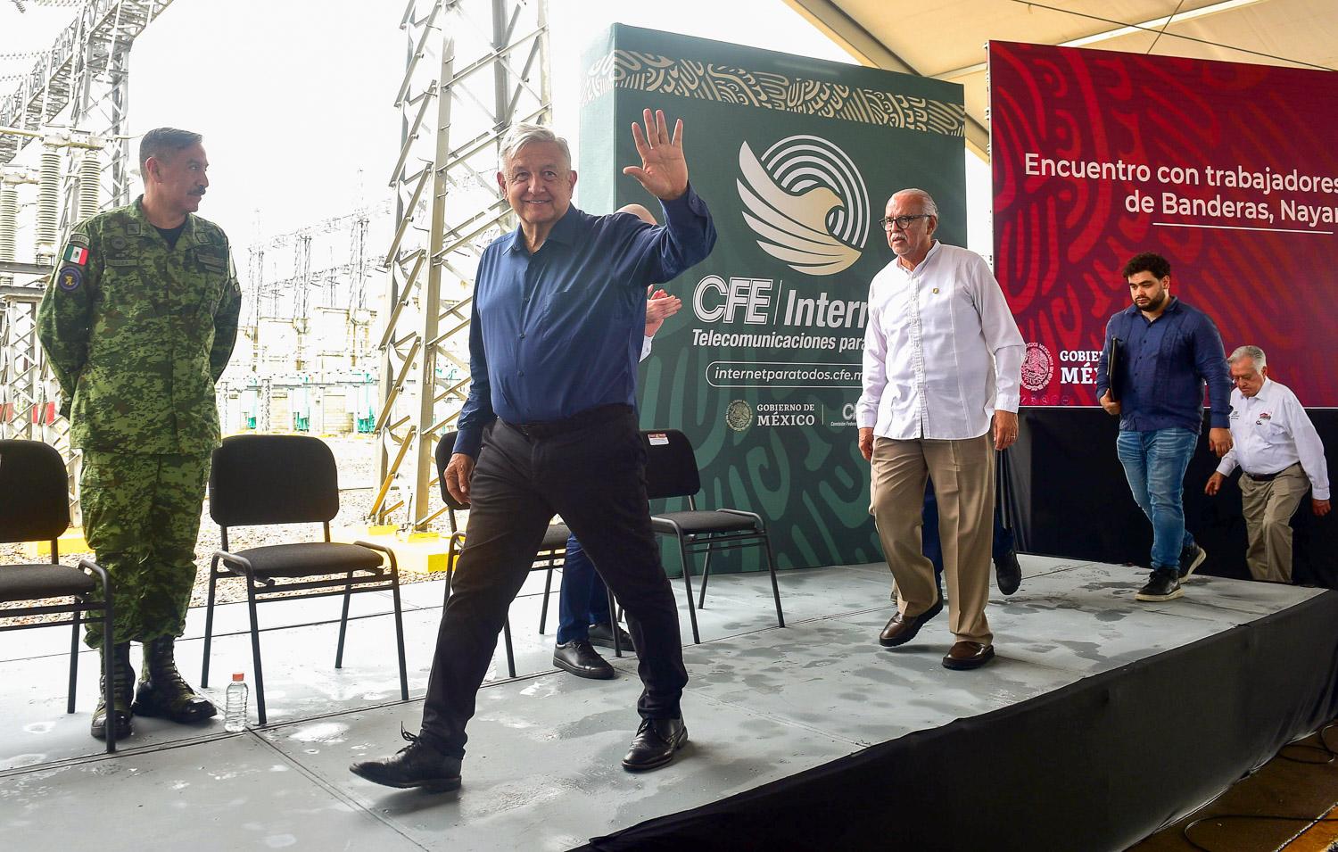 $!Se impulsará mecanismo para evitar privatizaciones en la CFE, anuncia López Obrador